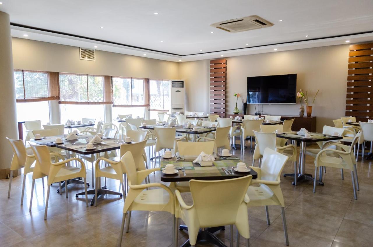 Hotel 2001 Maputo Kültér fotó