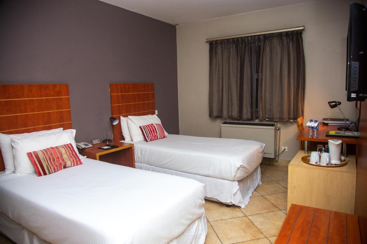 Hotel 2001 Maputo Kültér fotó